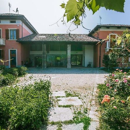 In Viridi Bed and Breakfast Cuneo Buitenkant foto