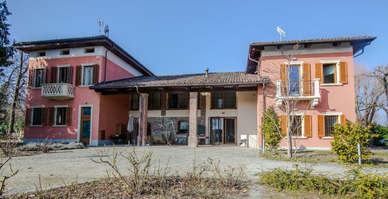 In Viridi Bed and Breakfast Cuneo Buitenkant foto